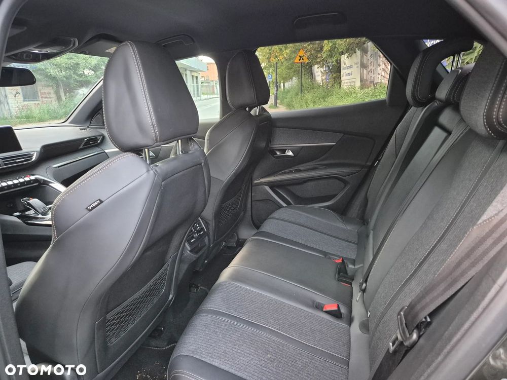 Peugeot 3008 BlueHDi 130 Stop & Start EAT8 Crossway - 11
