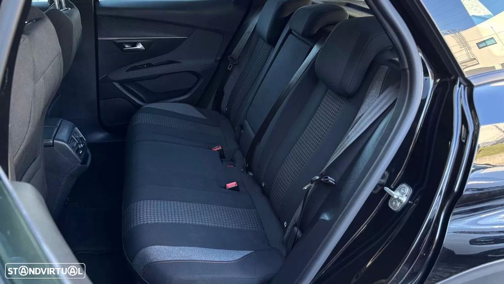 Peugeot 3008 1.5 BlueHDi Active Pack - 21