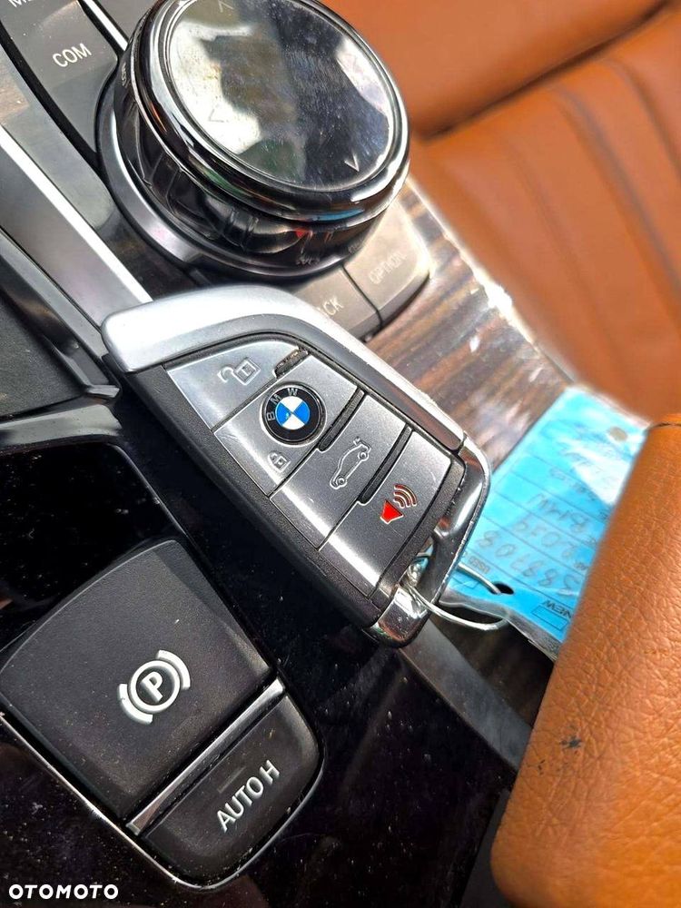 BMW Seria 5 530e iPerformance - 9