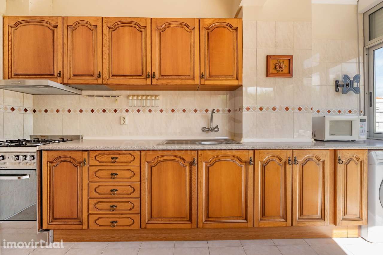 Apartamento T2 com elevador em Alhandra - Grande imagem: 3/21