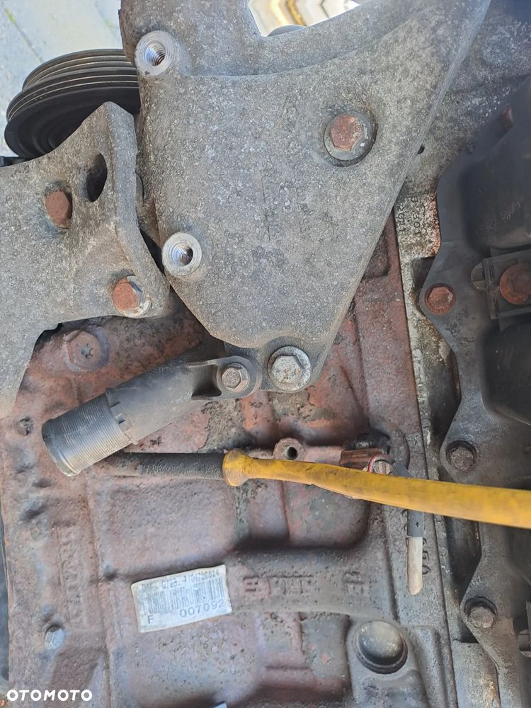 Renault Clio Kangoo Thalia 1.2 16V 75KM silnik kompletny kody D4F712 D4F728 D4F730 - 7