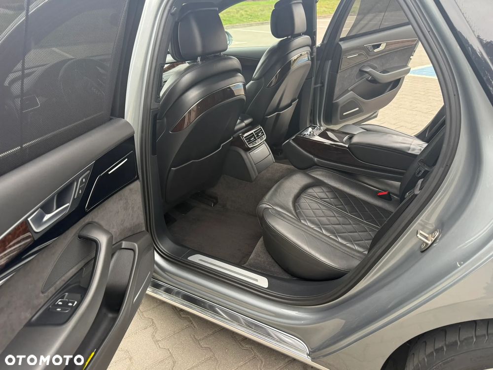 Audi A8 3.0 TDI L Quattro - 23