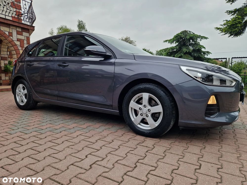 Hyundai i30 1.4 GO Plus - 11