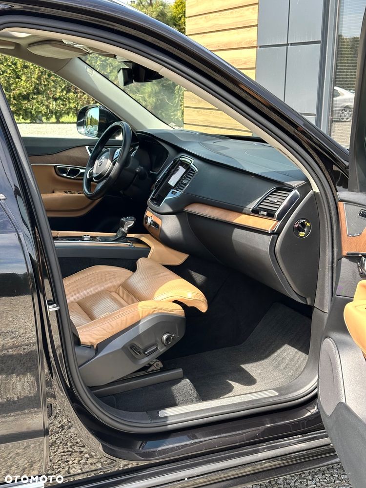 Volvo XC 90 D5 AWD Geartronic Inscription - 11