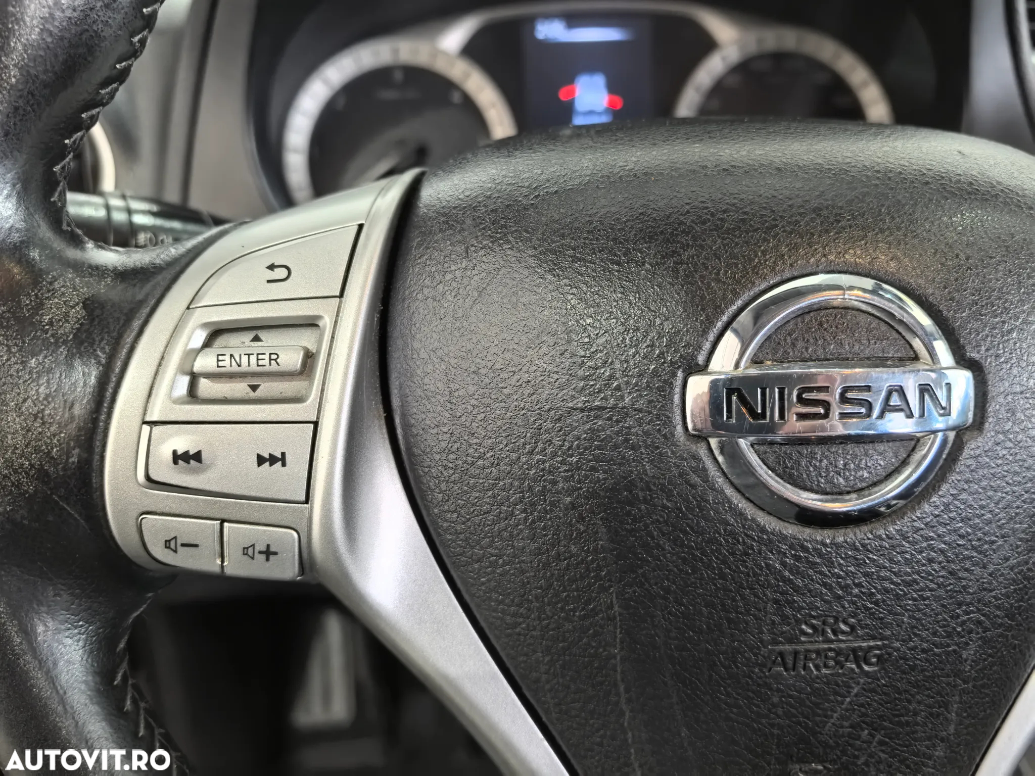 Nissan Navara 2.3 dCi Double Cab N-Connecta - 16