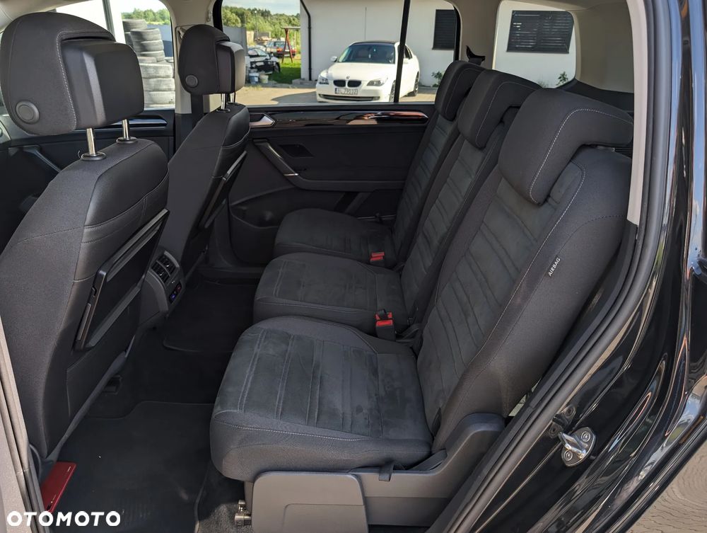 Volkswagen Touran 1.8 TSI (BlueMotion Technology) DSG Highline - 36