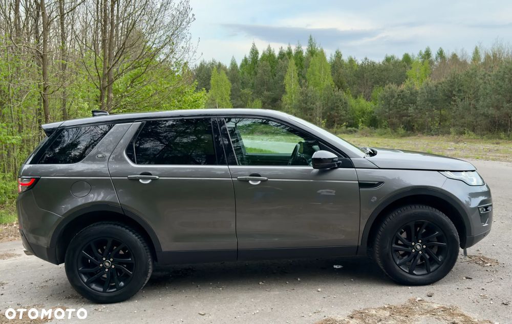 Land Rover Discovery Sport - 8
