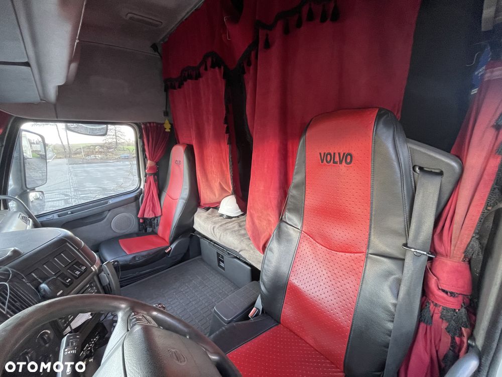 Volvo FH12-460 - 9