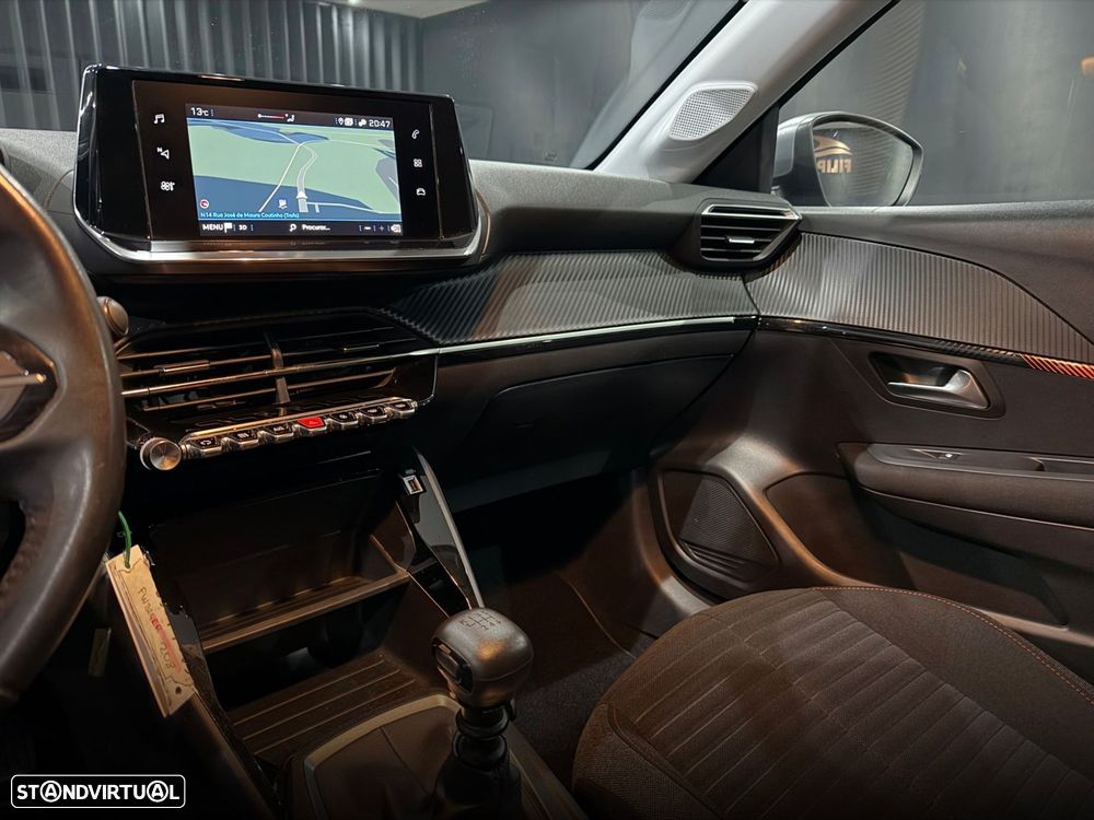 Peugeot 208 1.2 PureTech Active - 16