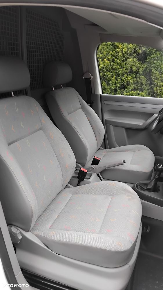 Volkswagen Caddy - 4
