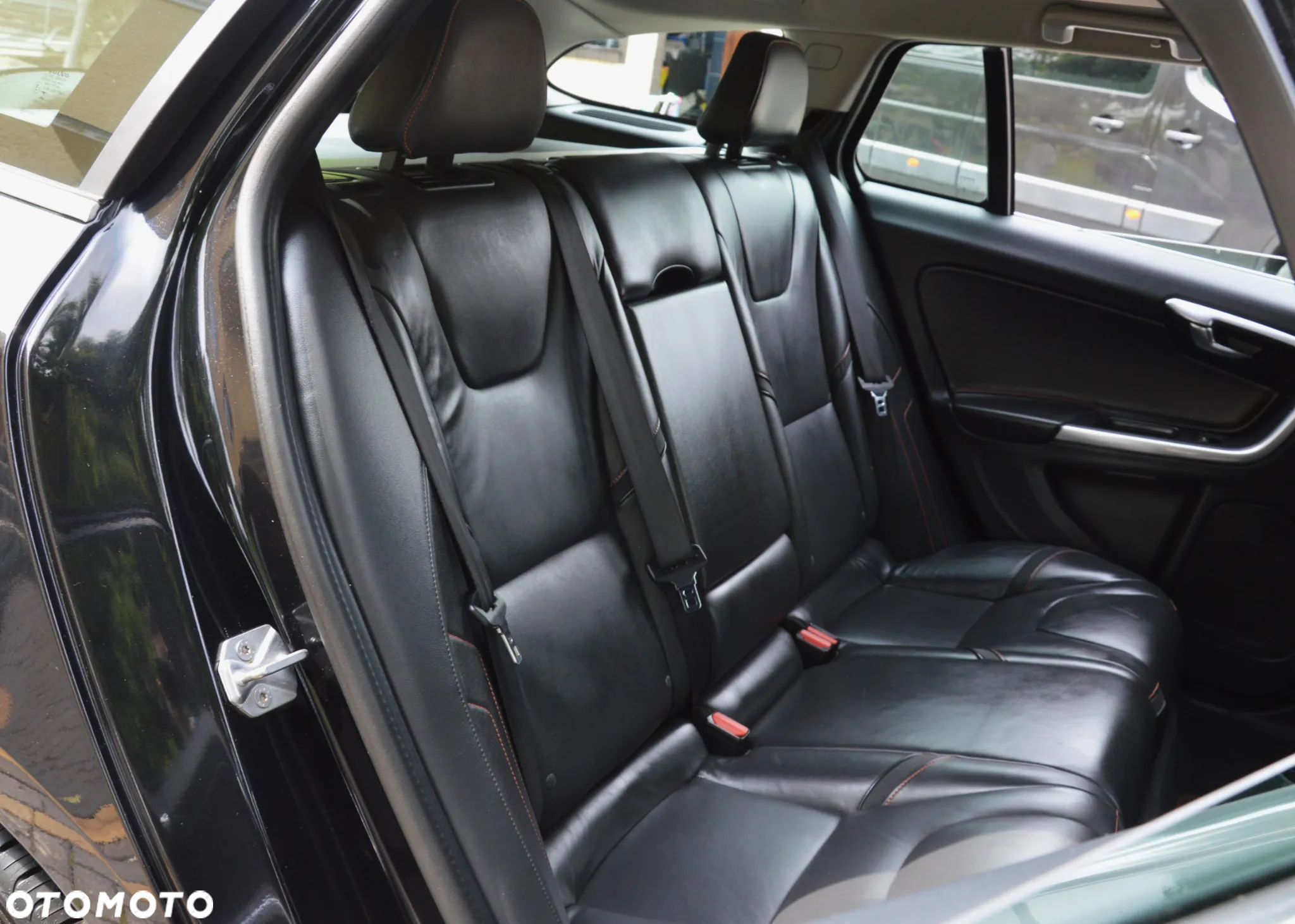 Volvo V60 - 32