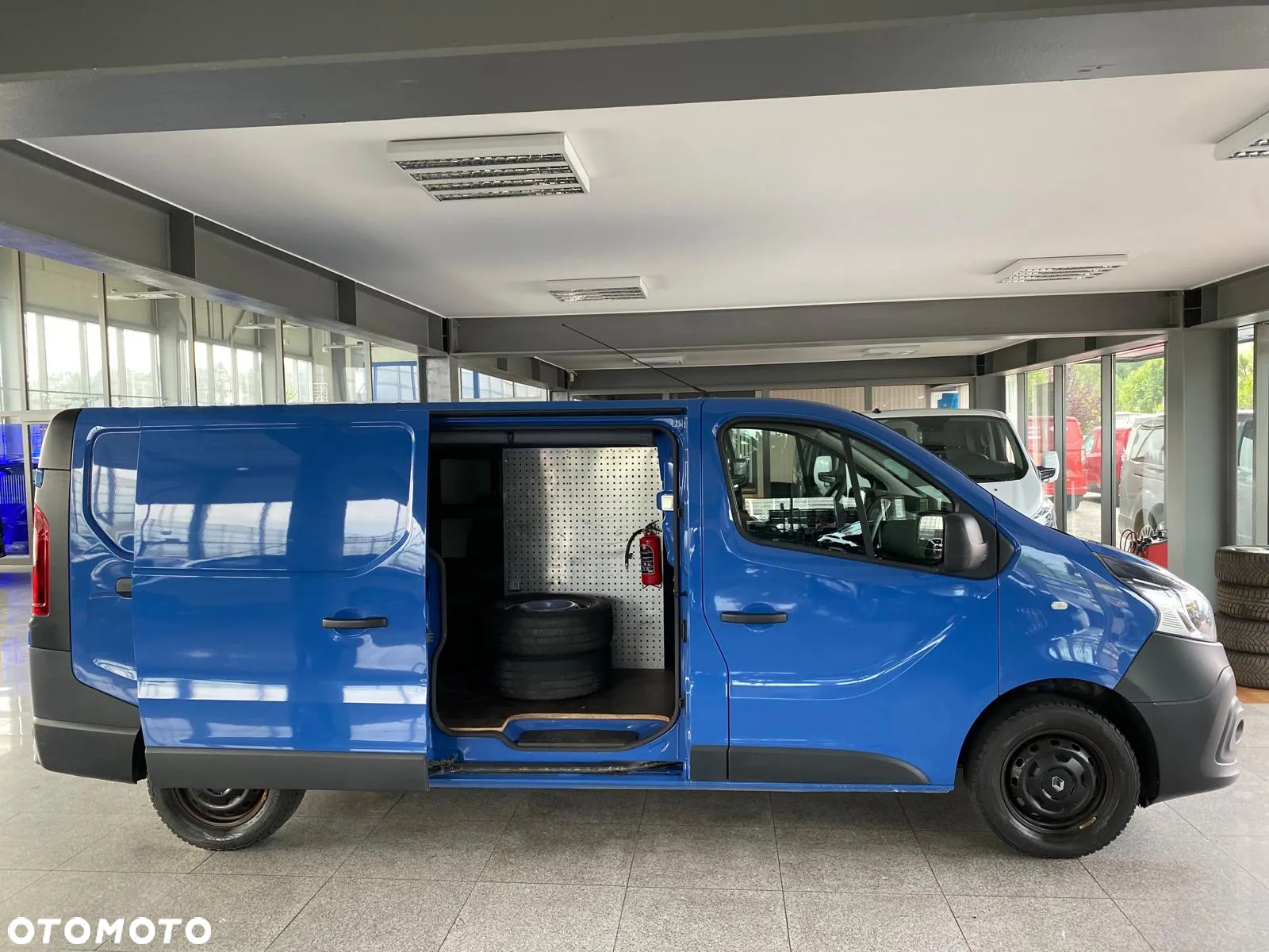 Renault Trafic - 23