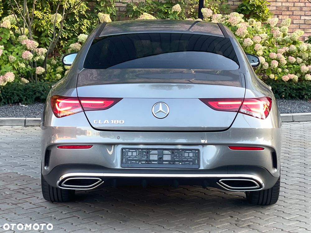 Mercedes-Benz CLA 180 AMG Line 7G-DCT - 5
