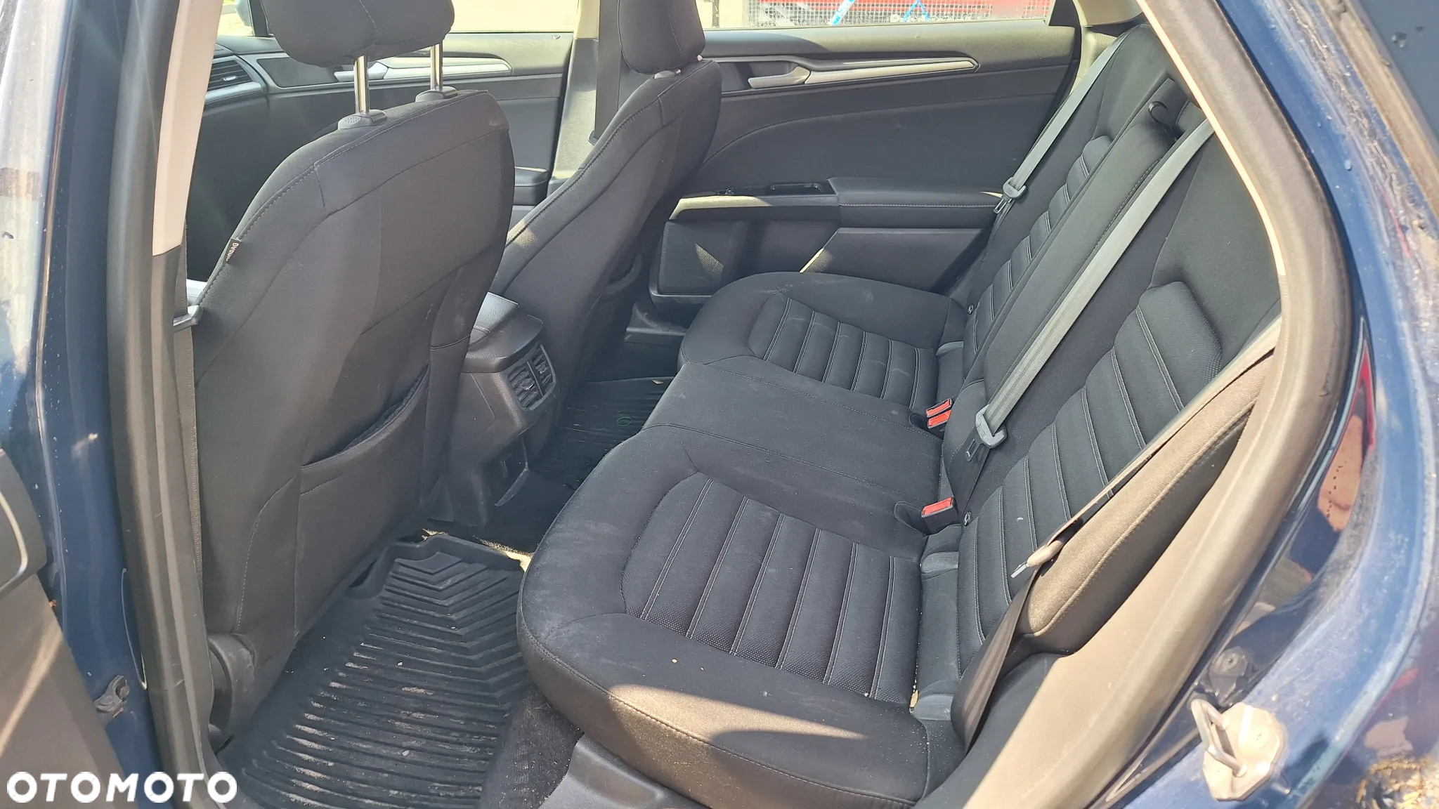 Ford Mondeo - 18