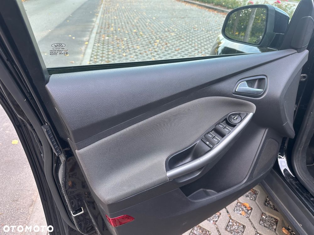 Ford Focus - 14