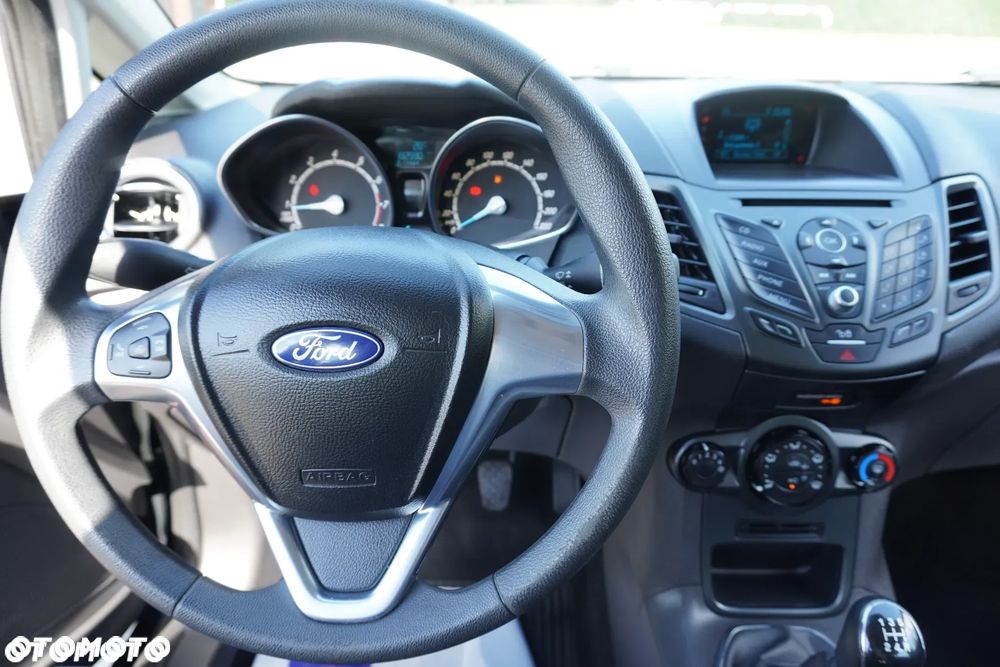Ford Fiesta 1.25 Silver X (Ambiente) EU6 - 8