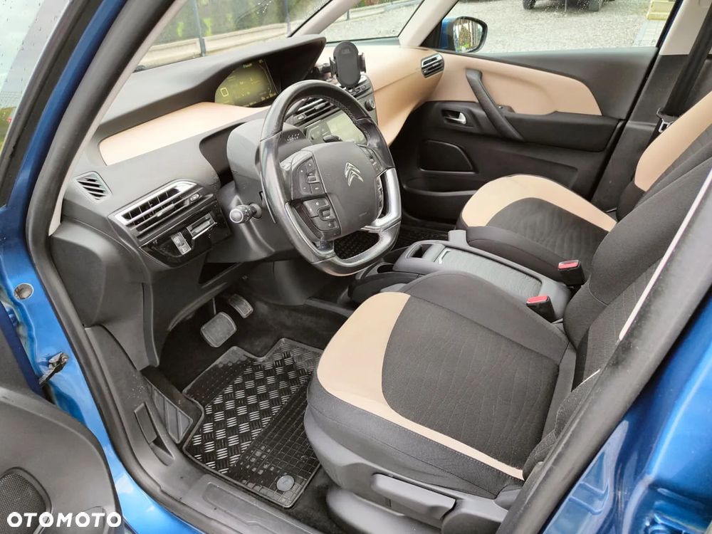 Citroën C4 Picasso - 10