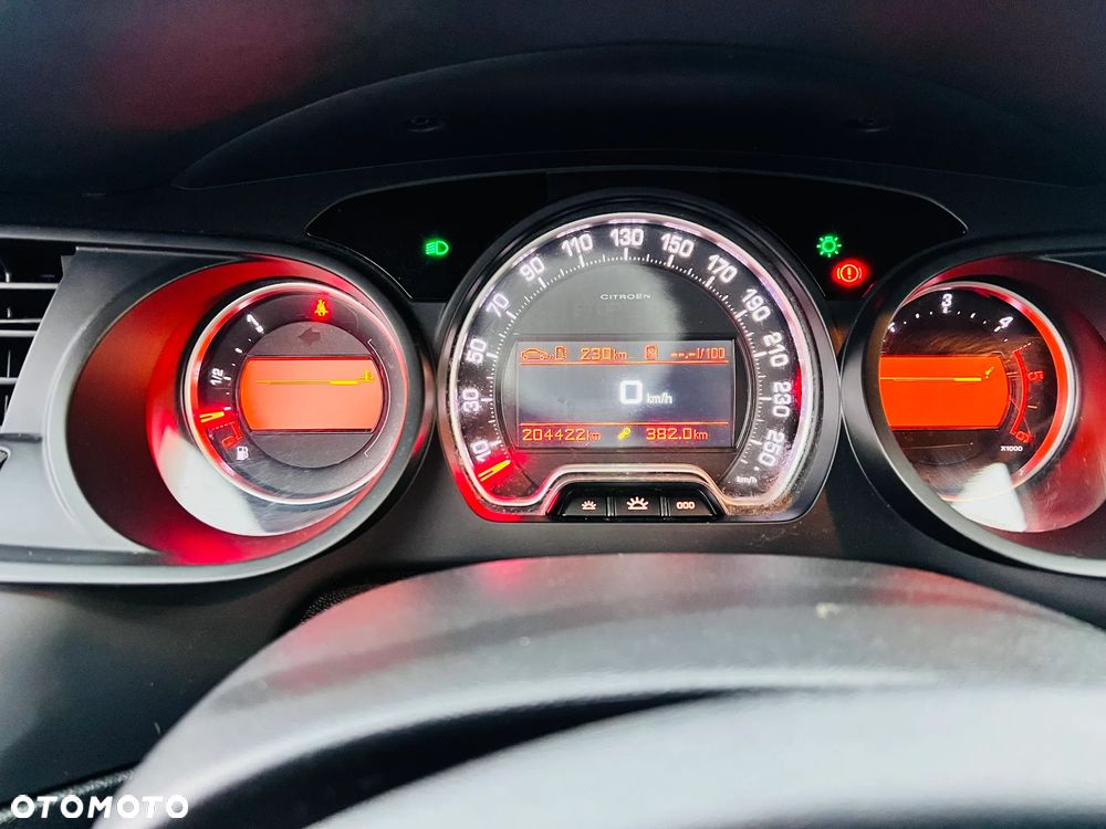 Citroën C5 2.0 HDi Confort - 12