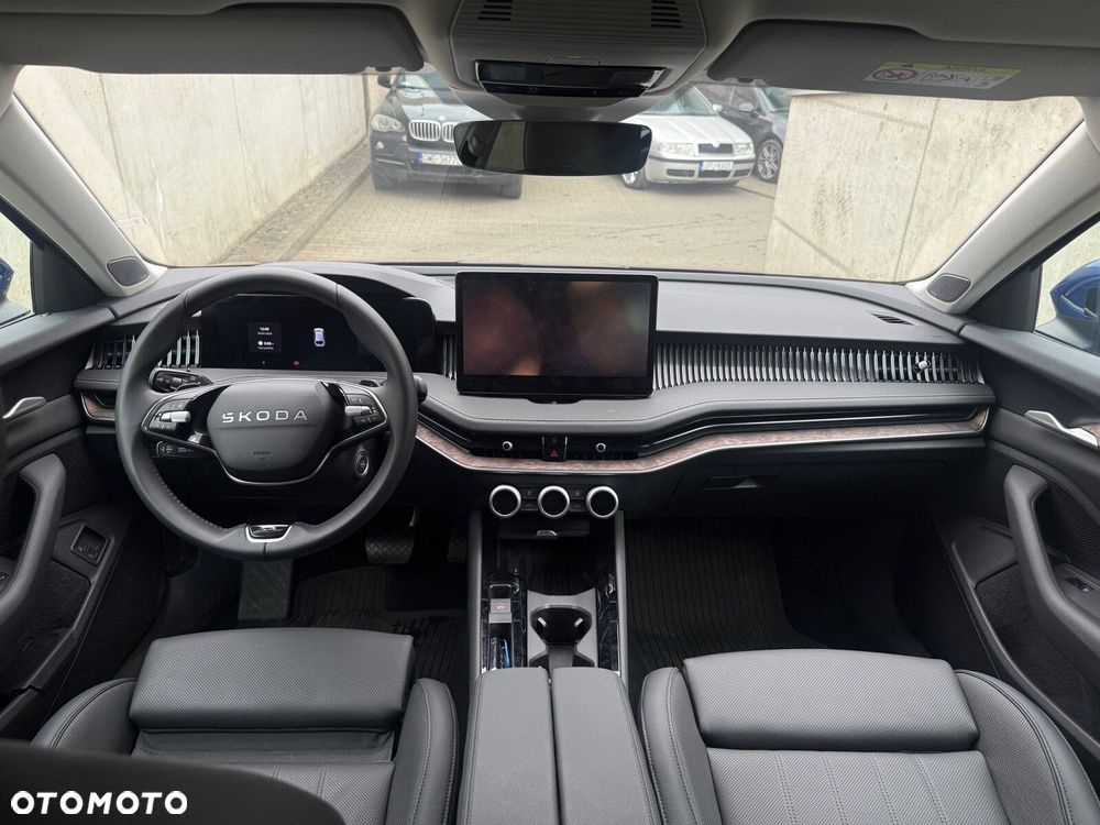 Skoda Superb 1.5 TSI L&K DSG - 9