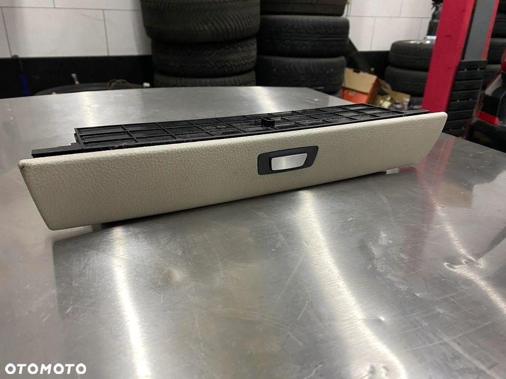 BMW F07 GT SCHOWEK DESKI 9199118 - 1