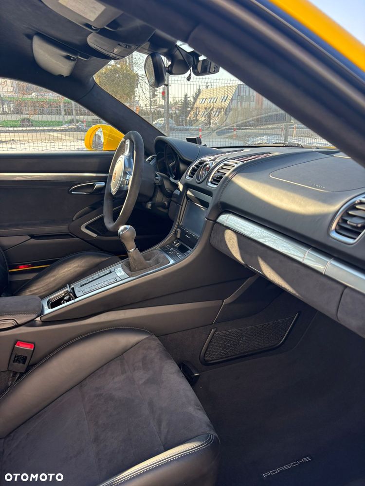 Porsche Cayman - 15