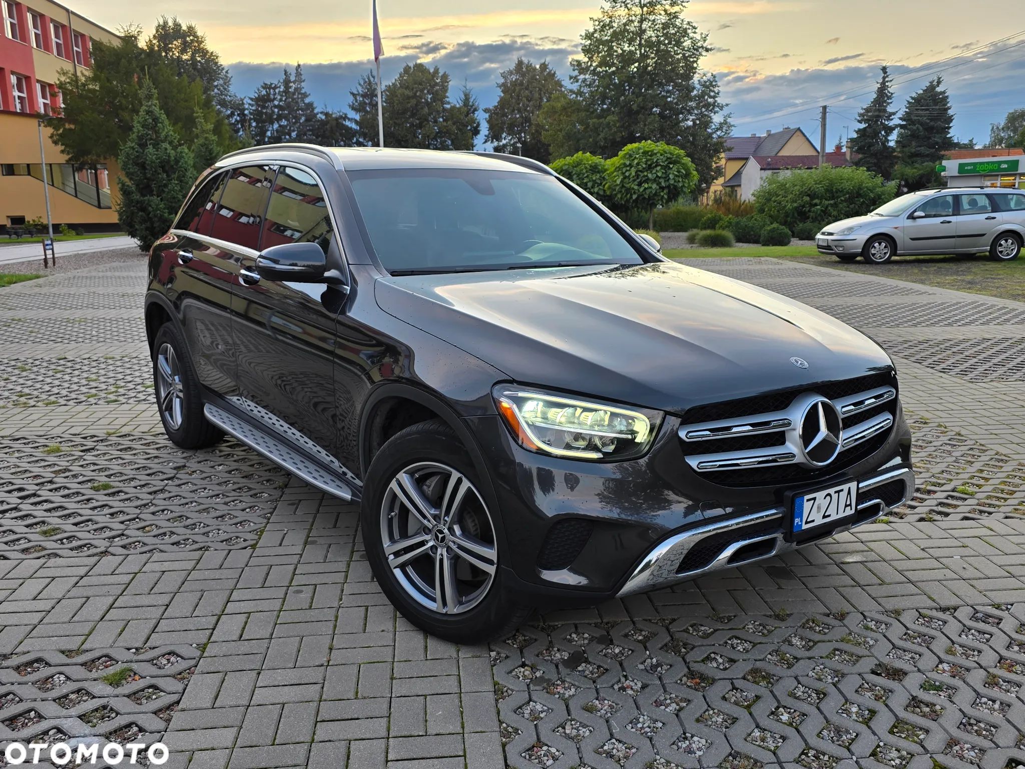 Mercedes-Benz GLC 300 4Matic 9G-TRONIC - 1