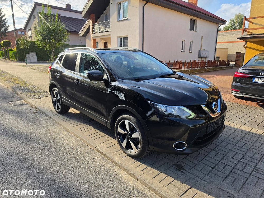 Nissan Qashqai 1.6 DIG-T 360 - 2