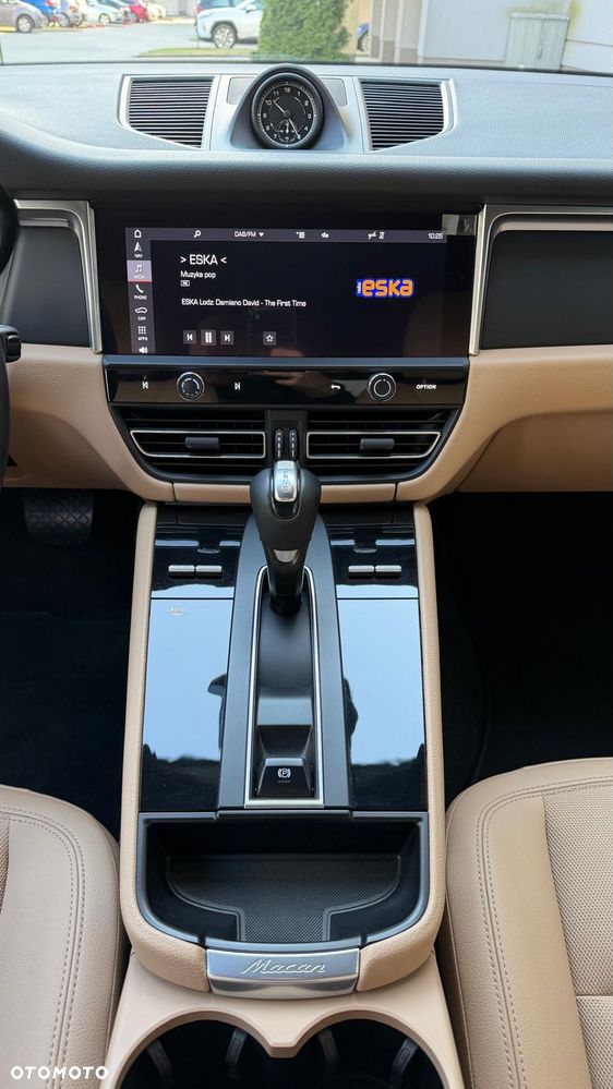 Porsche Macan Standard - 28