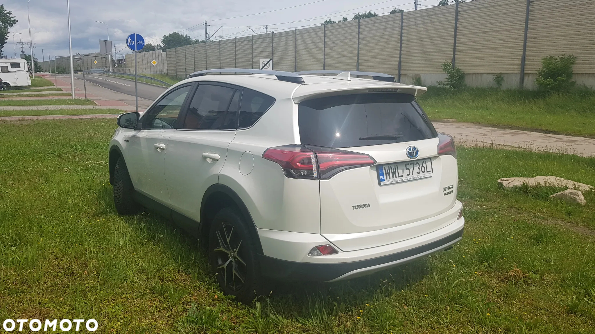 Toyota RAV4 Hybrid Selection 4x2 - 4