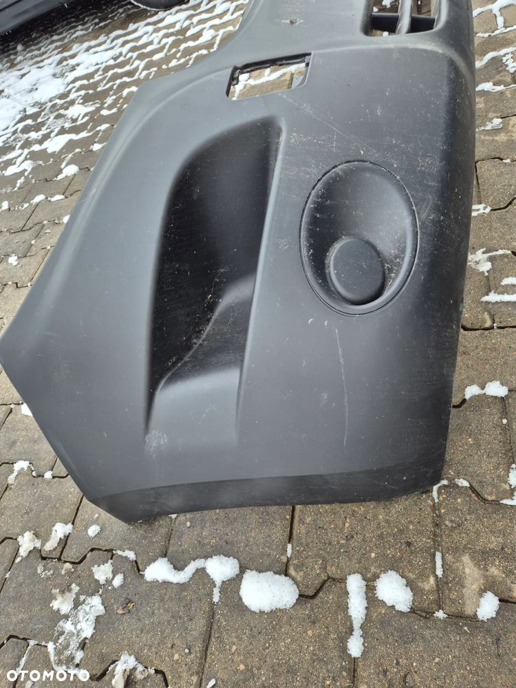 ZDERZAK PRZEDNI MASTER III MOVANO B  NV400  10r.+ - 2