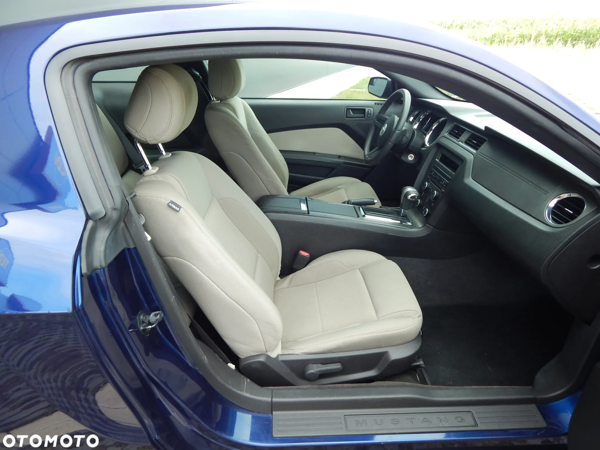 Ford Mustang 3.7 V6 Premium - 21