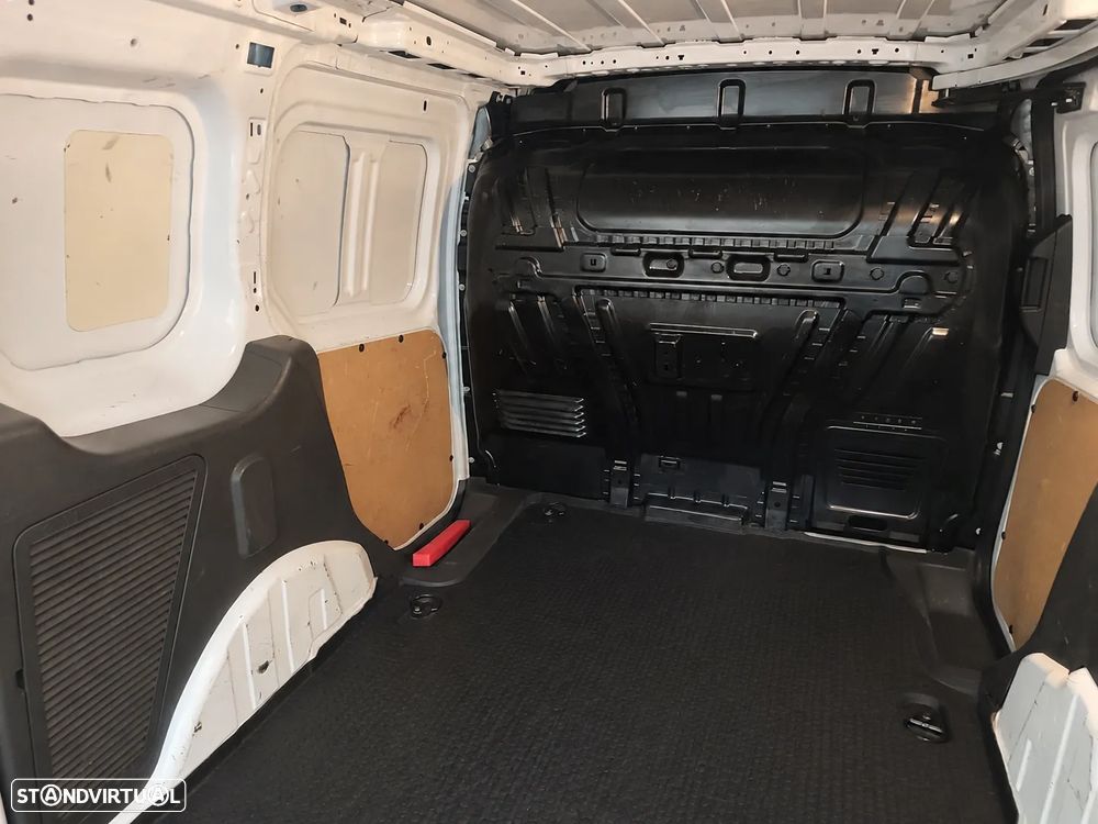 Ford Transit Connect - 15