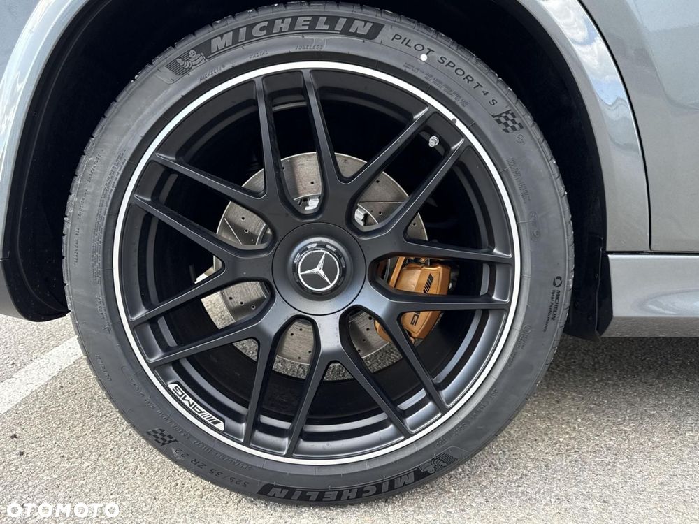 Mercedes-Benz GLE - 18