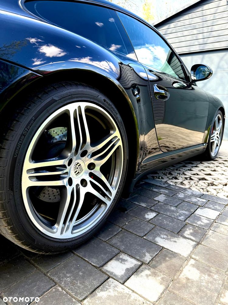 Porsche 911 Carrera 4S PDK - 8