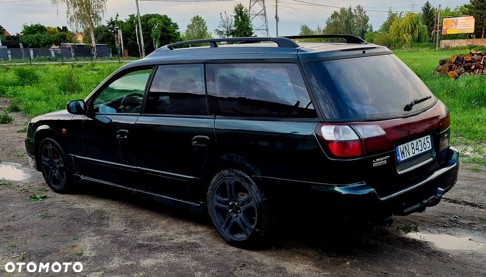 Subaru Legacy 2.0GL Annivers - 4