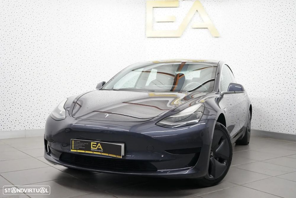 Tesla Model 3 Standard Range Plus RWD - 3