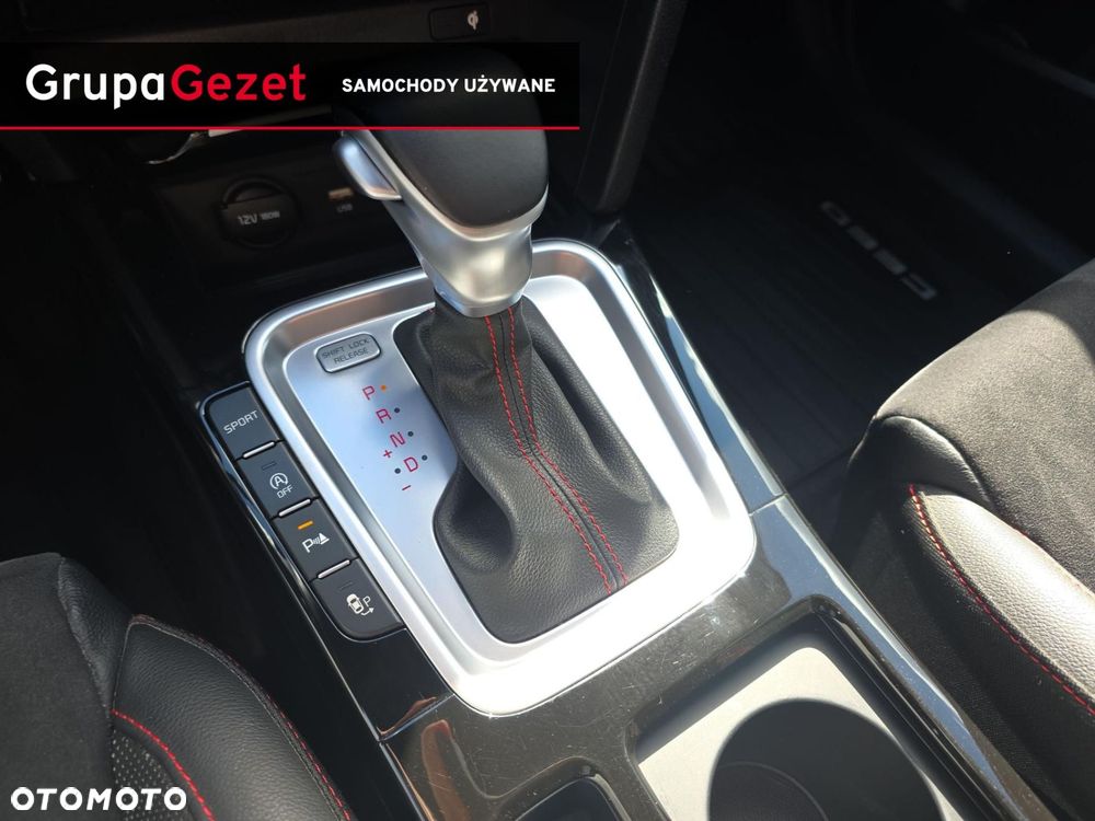 Kia ProCeed 1.6 T-GDI GT DCT - 15