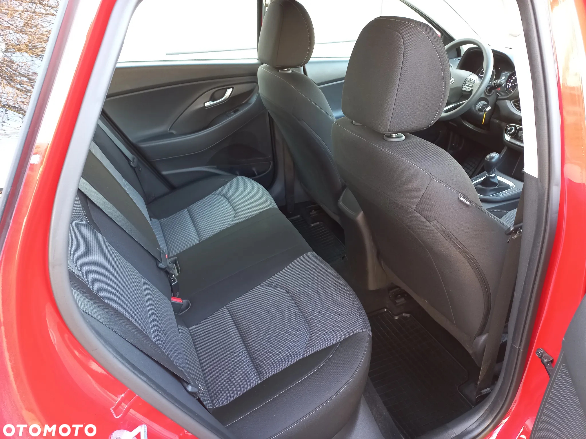 Hyundai i30 1.5 DPI Classic + - 16