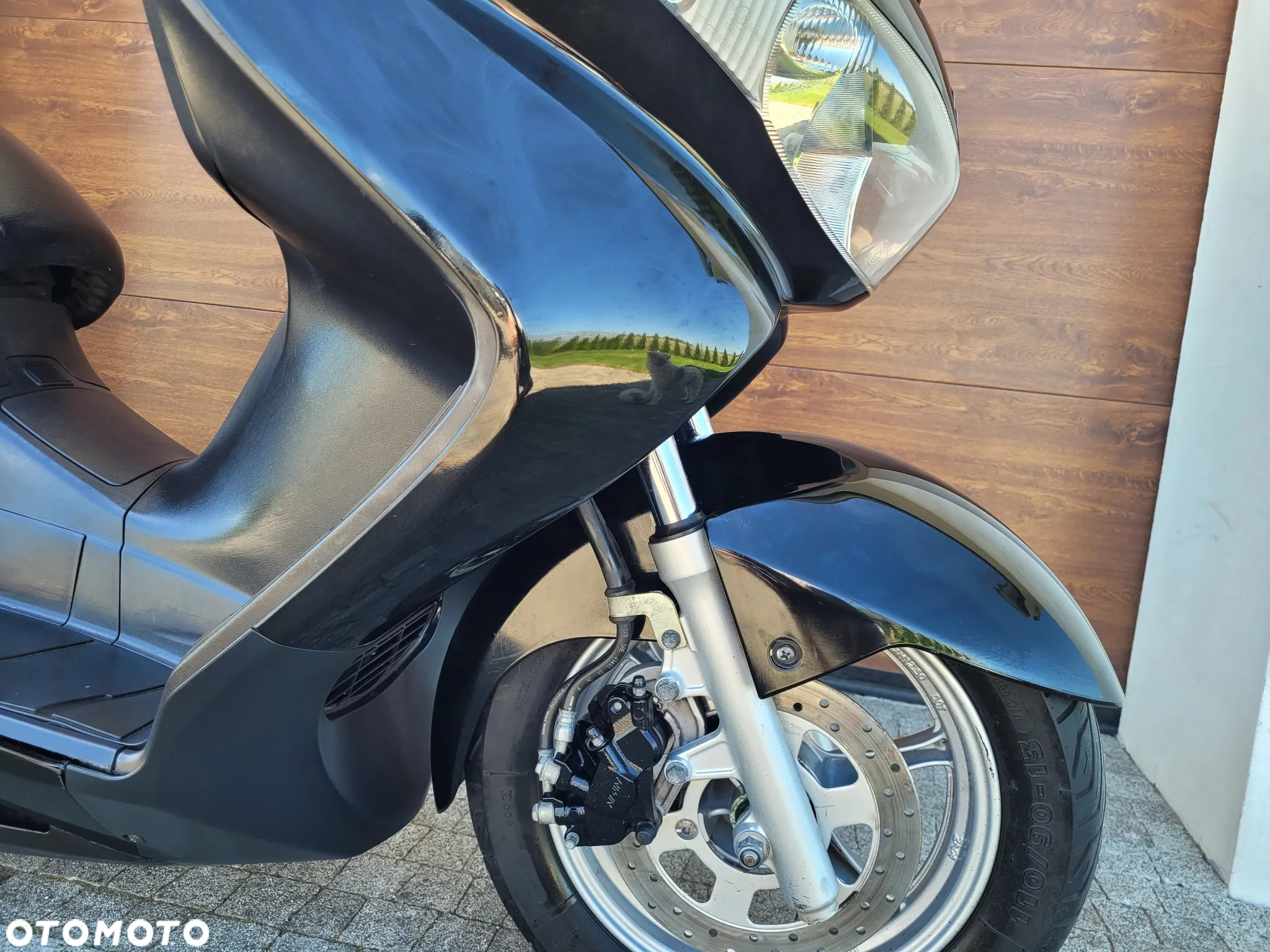 Suzuki Burgman - 21
