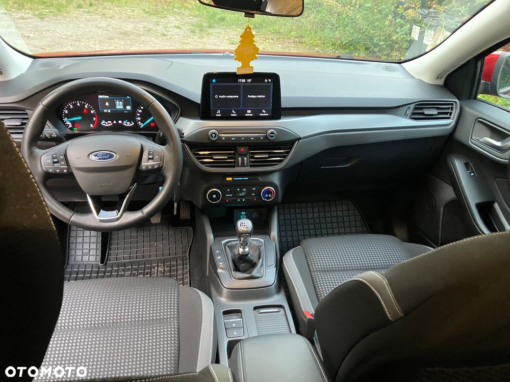 Ford Focus - 9