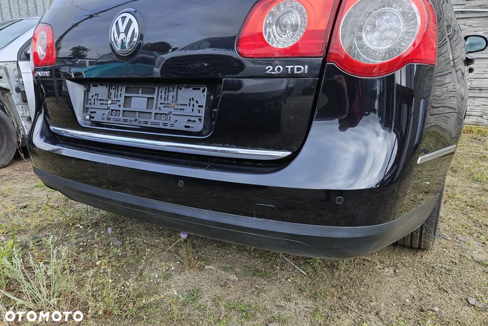 VW Passat B6 Kombi Zderzak Tył PDC LC9X - 1