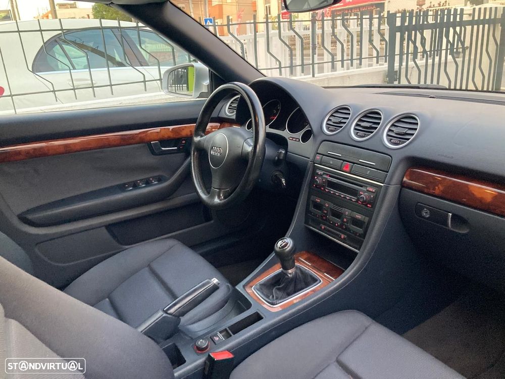Audi A4 Cabrio 1.8 T - 25