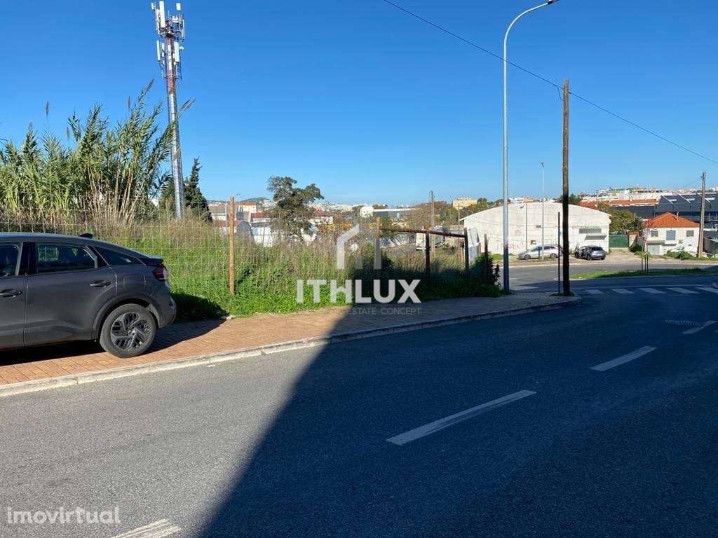 Terreno em Zona Industrial - Grande imagem: 2/11