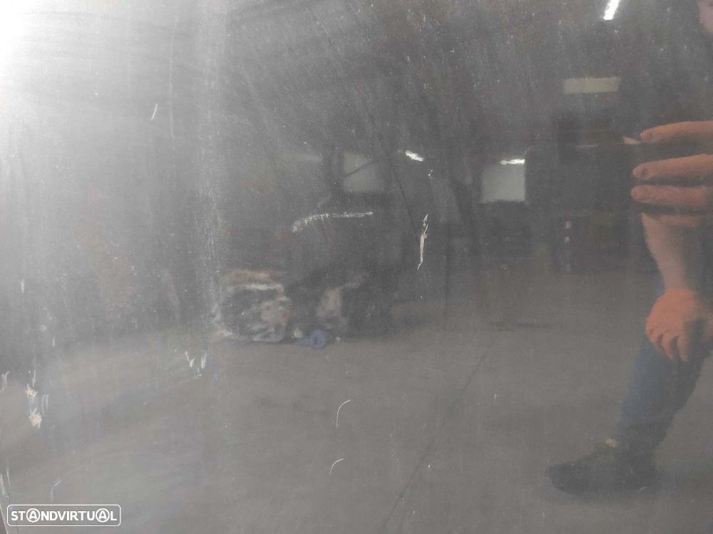 PORTA FRENTE ESQUERDA KIA SPORTAGE EMOTION 4X4 - 2