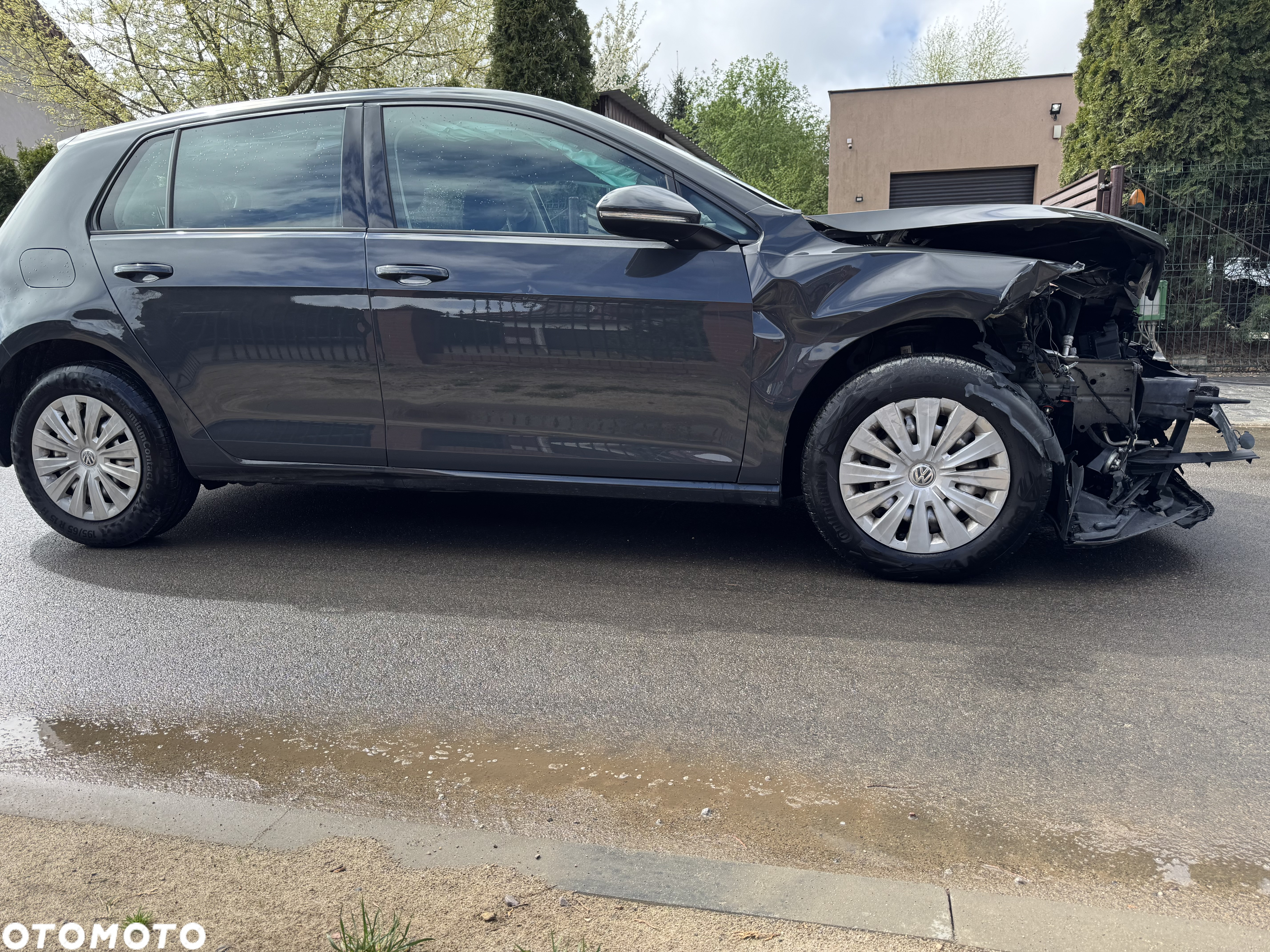 Volkswagen Golf VII 1.0 TSI BMT Trendline - 4