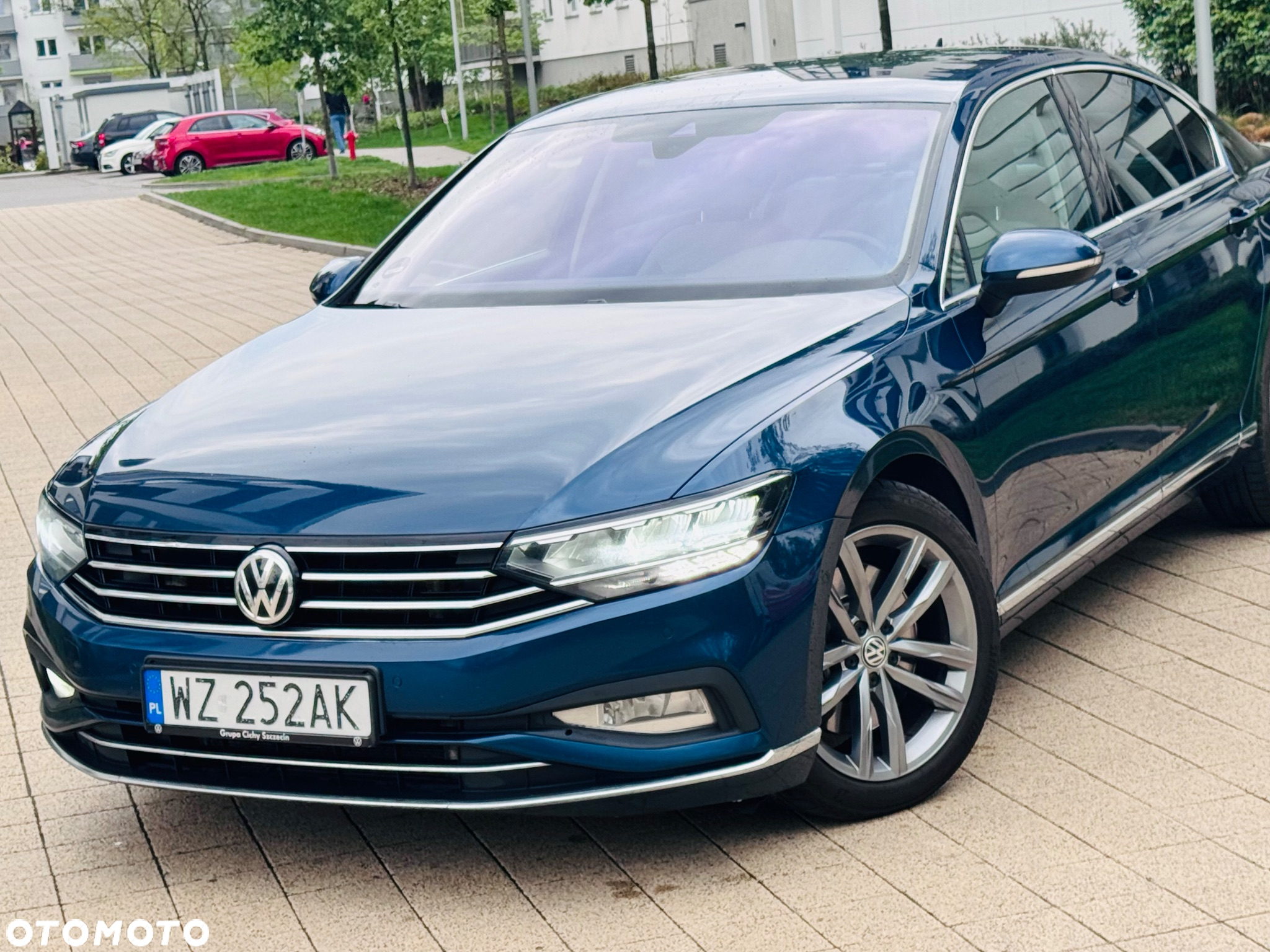 Volkswagen Passat 2.0 TDI Bi-Turbo BMT 4Mot Highline DSG - 3