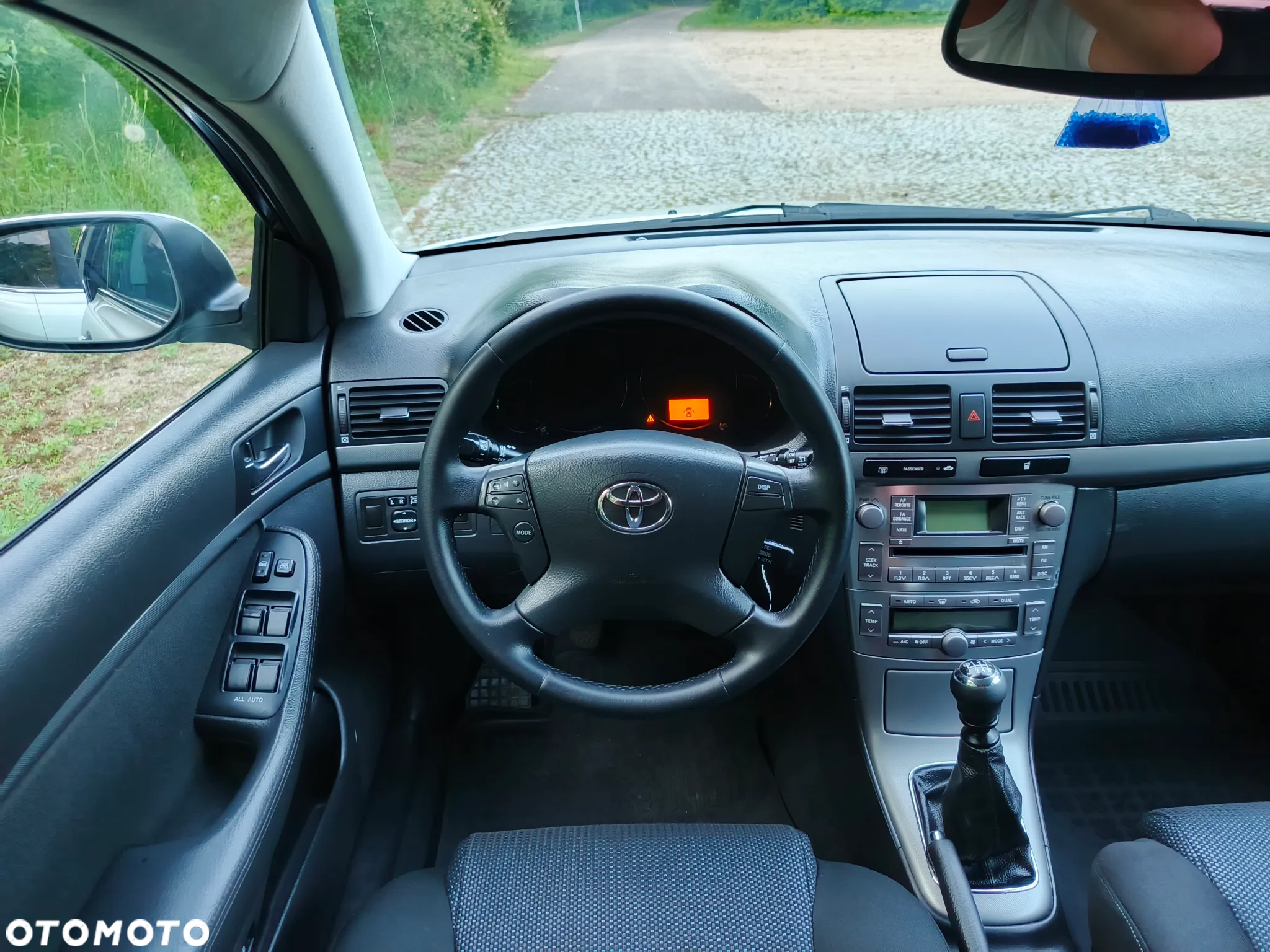 Toyota Avensis 2.0 D-4D Sol - 9