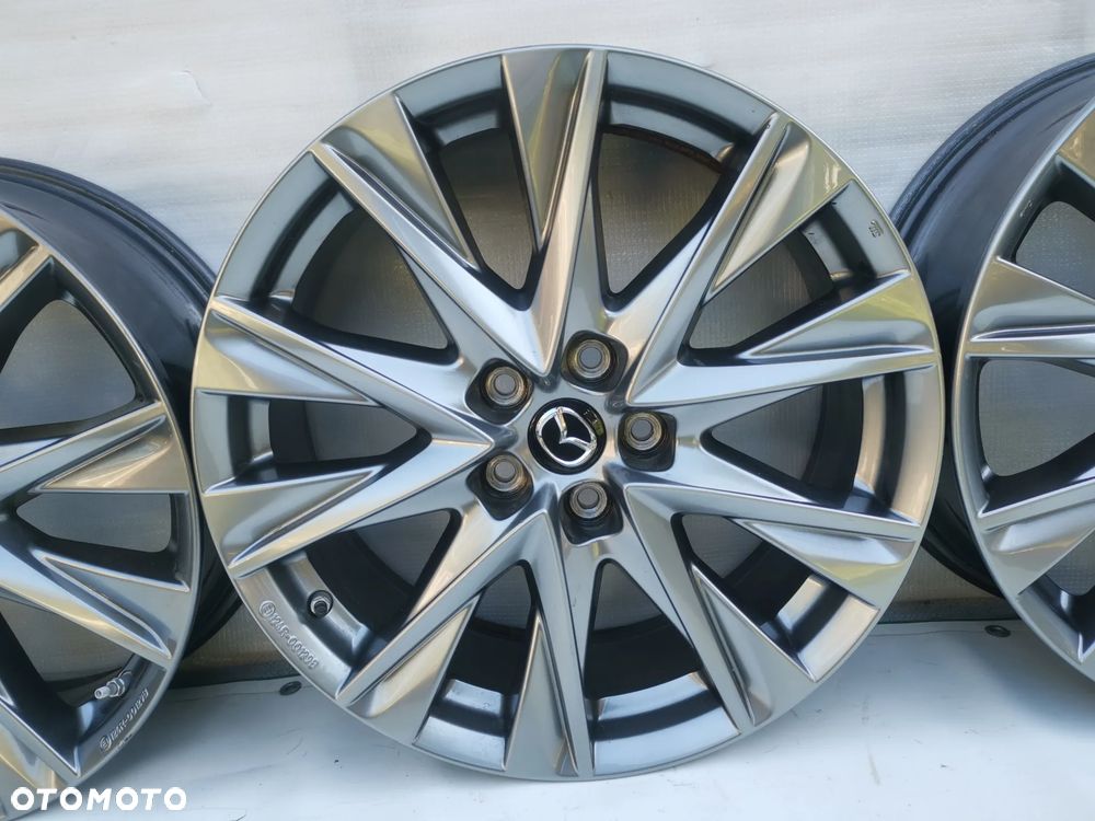 Felgi 19" Mazda CX-5 5x114.3 7.0x19 ET45 KB8PV3810 szare - 4