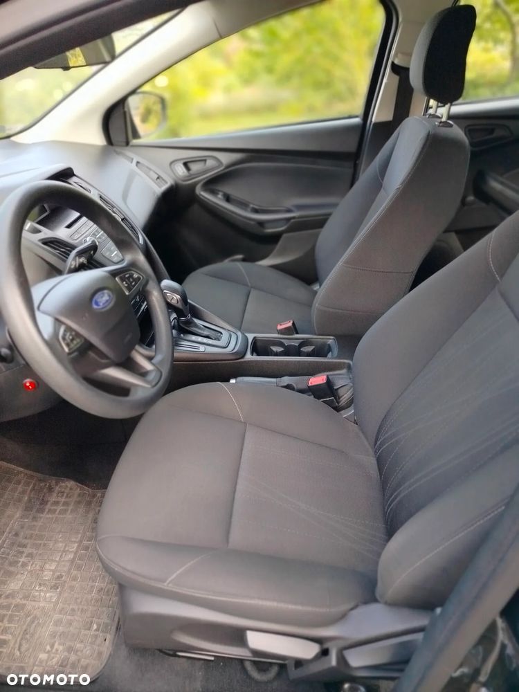 Ford Focus - 9