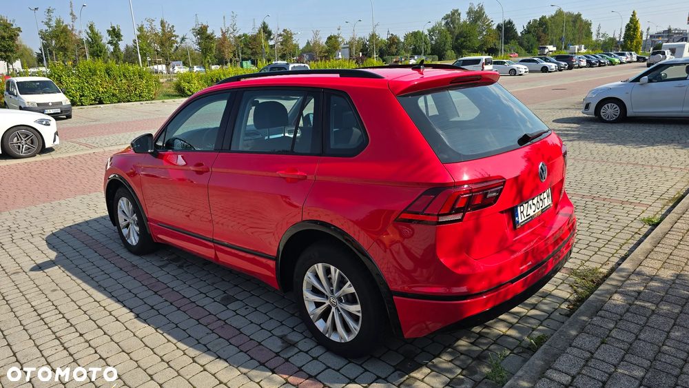 Volkswagen Tiguan - 5